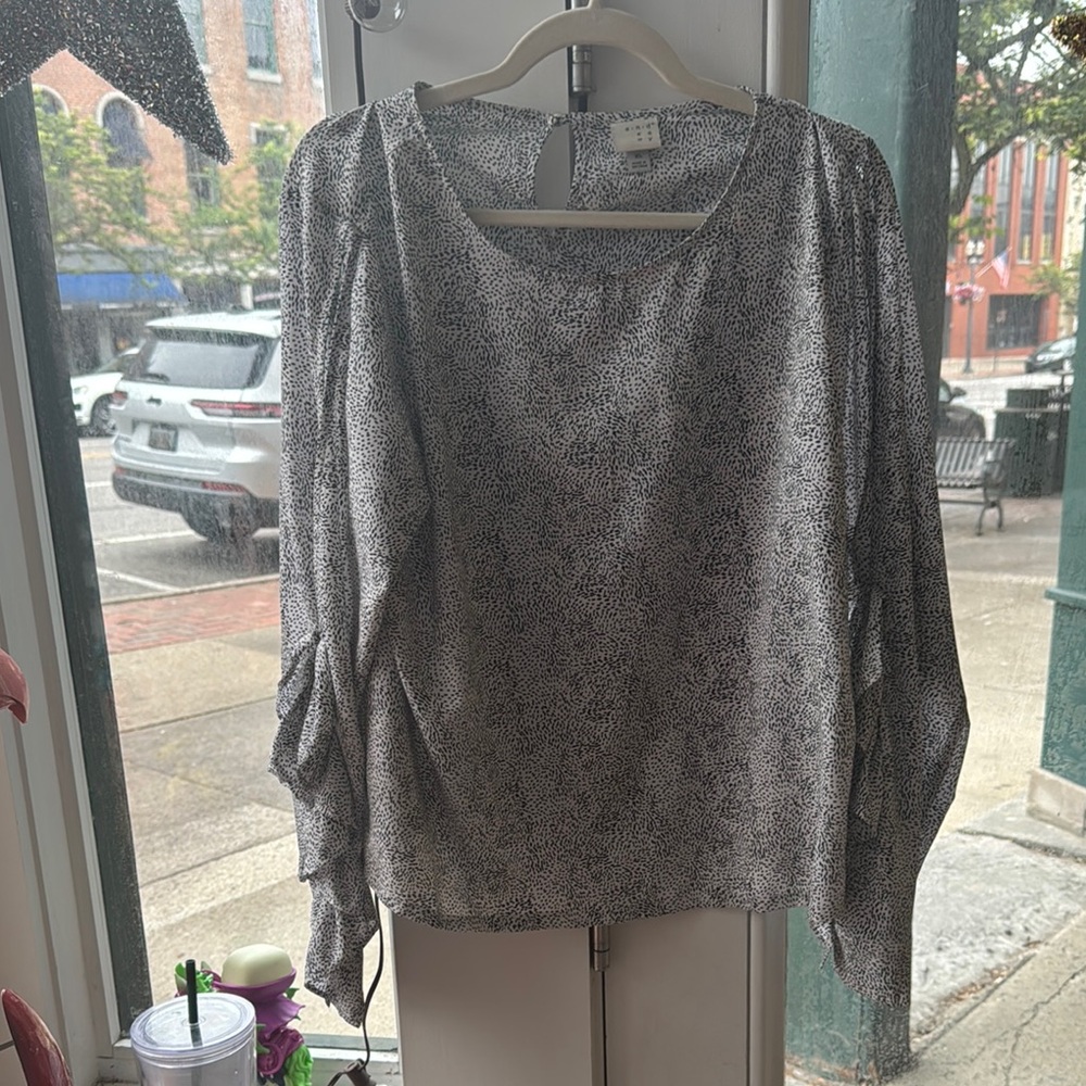 A New Day Monochrome Patterned Blouse